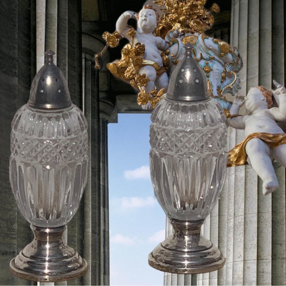 Antique Sterling Silver Sheffield Silver Co NY Crystal Salt & Pepper Shakers - Picture 3 of 10